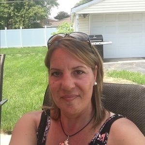 Meet your Posher, Gina